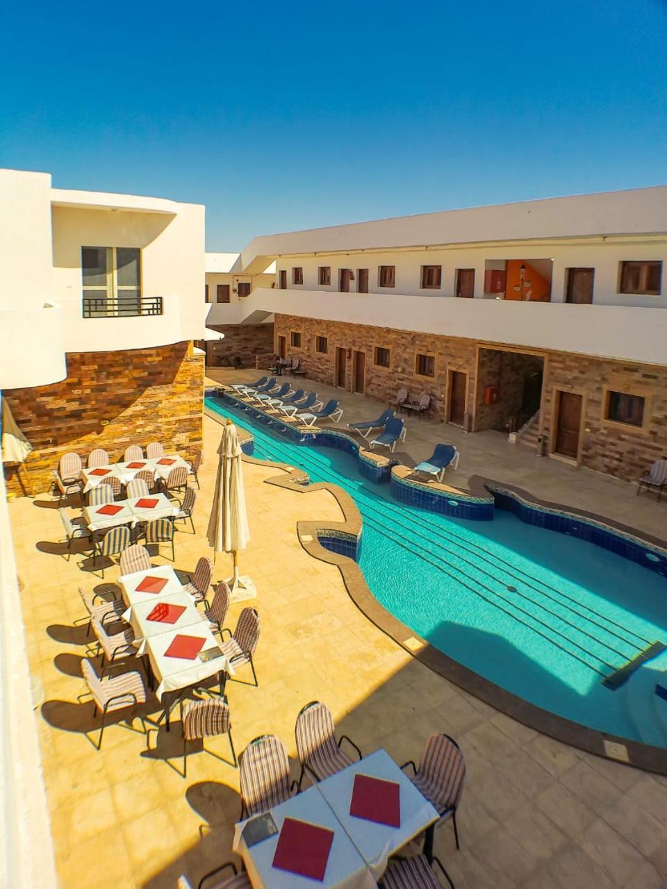 Carmine Hotel דהב מראה חיצוני תמונה