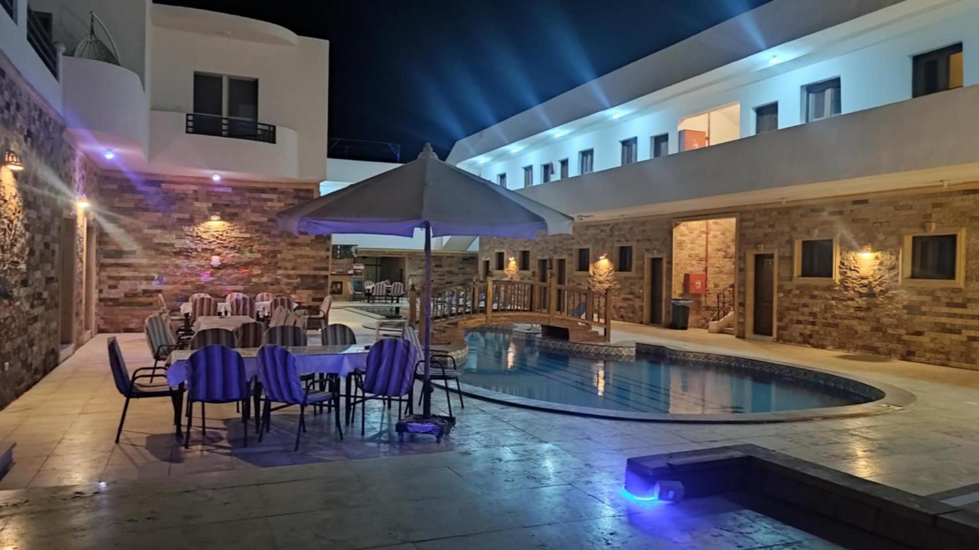 Carmine Hotel דהב מראה חיצוני תמונה